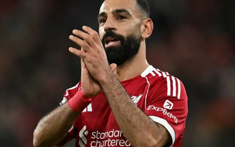 حركة ذكية.. محمد صلاح يتجنب غضب ليفربول ويشارك فيديو
